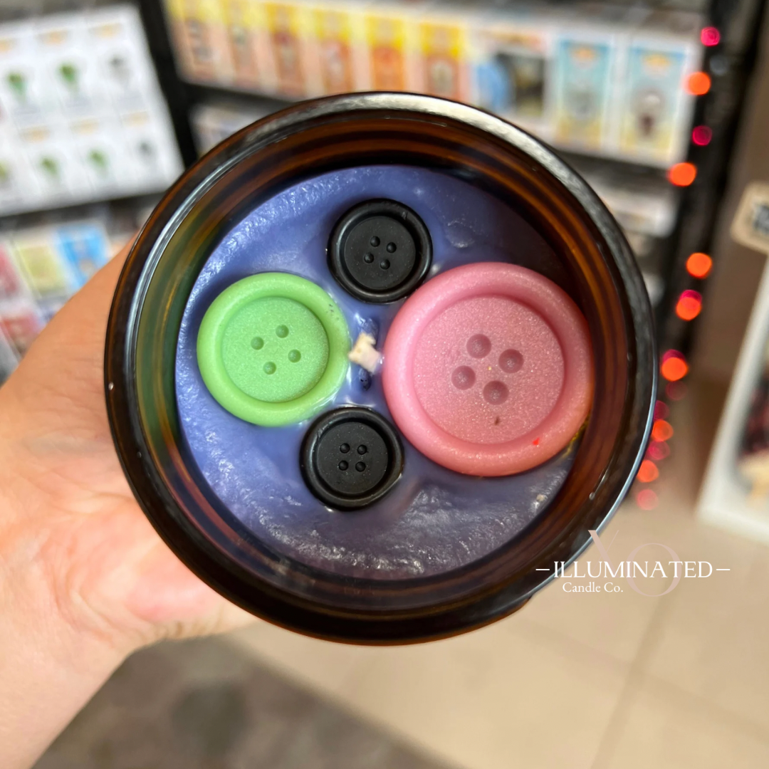 Spooktacular B-B-Buttons for Eyes Candle